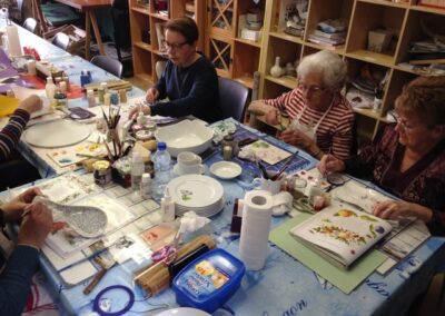 École de peinture sur porcelaine