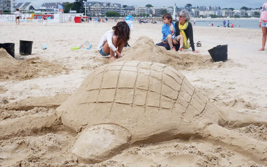 Concours de châteaux et sculptures de sable