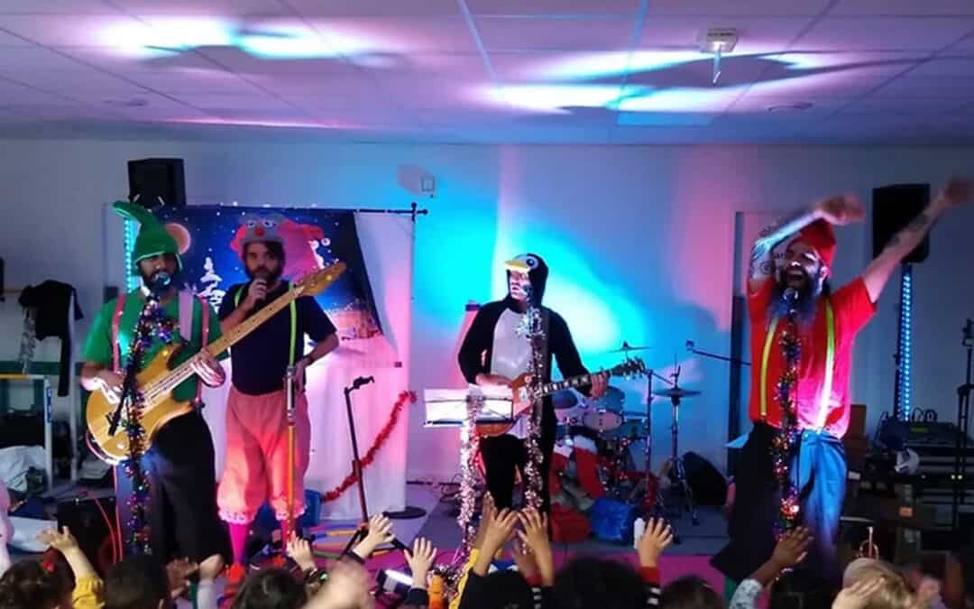 CONCERT SPECTACLE « DANS LA FABRIQUE AUX CADEAUX »