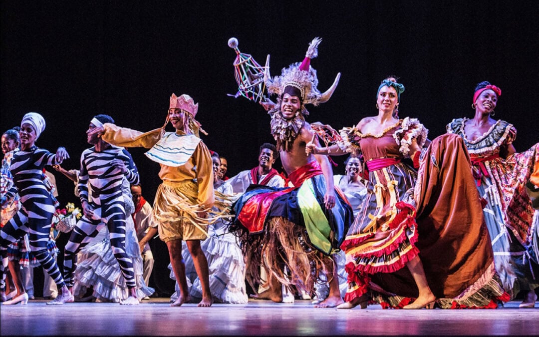 DANSE DU MONDE AVEC LE GROUPE FLOKLORIQUE DE CUBA