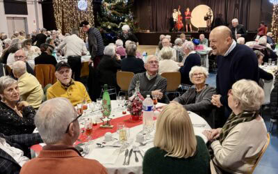 Déjeuner dansant et colis de Noël pour les aînés // Inscriptions