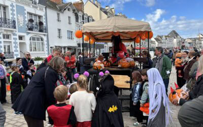 Halloween : à vos citrouilles et costumes monstrueux